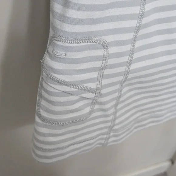 Lululemon Run Back On Track Shirt - Picture 6 of 8